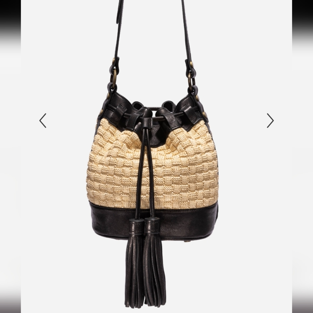 Johnny Was CESTINO ITALIAN RAFFIA BUCKET BAG - Picture 1 of 10